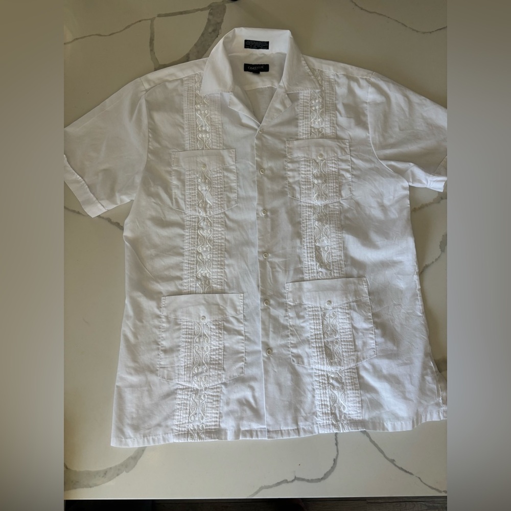 Men’s Omega white embroiled casual short sleeve button down size 2X